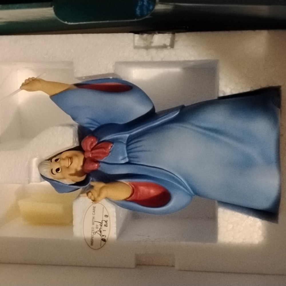 Fairy godmother bippity boppity boo